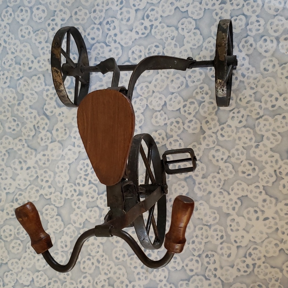 Vintage Metal Tricycle Toy Metal Bicycle Vintage Toy Bicycle Decor - Picture 6 of 15